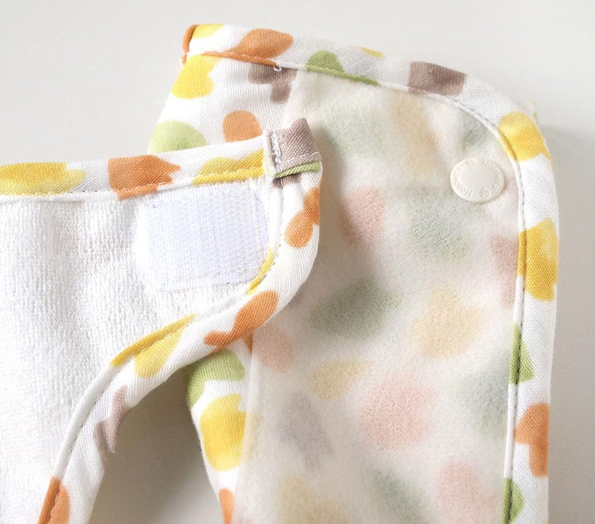Hoppetta Baby Carrier Surround Pad - Polka March | Little Baby.