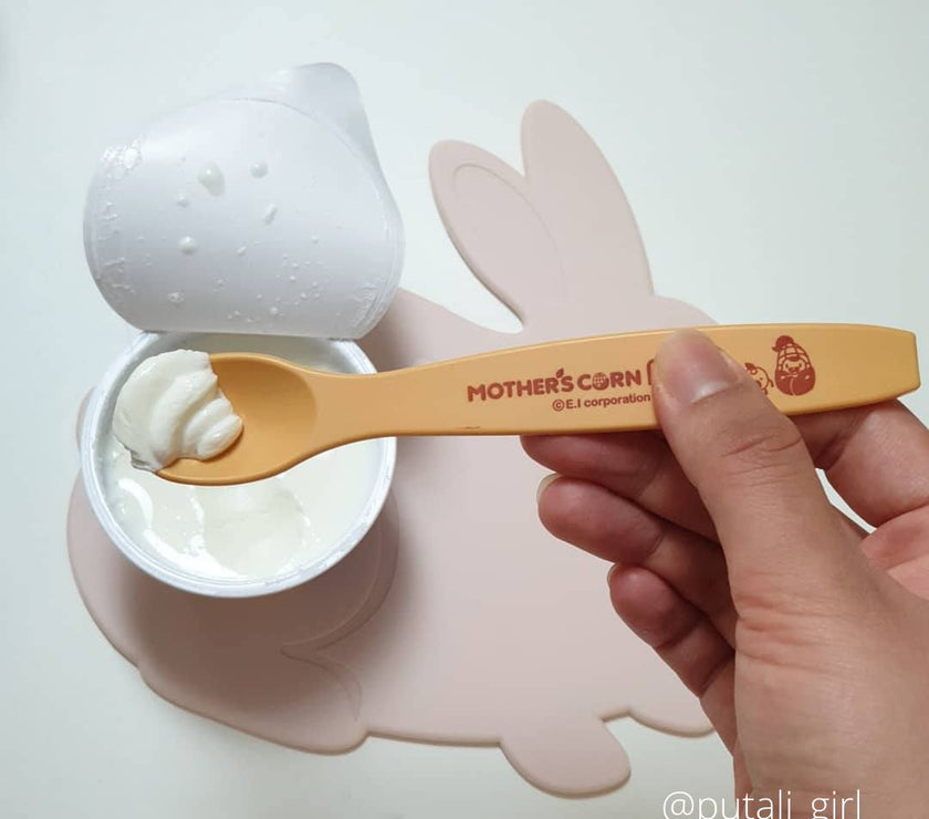 Mother's Corn Feeding Spoon Step 2 | Little Baby.