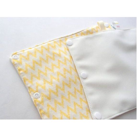 Jinglebib Drool Pad - Yellow Chevron | Little Baby.