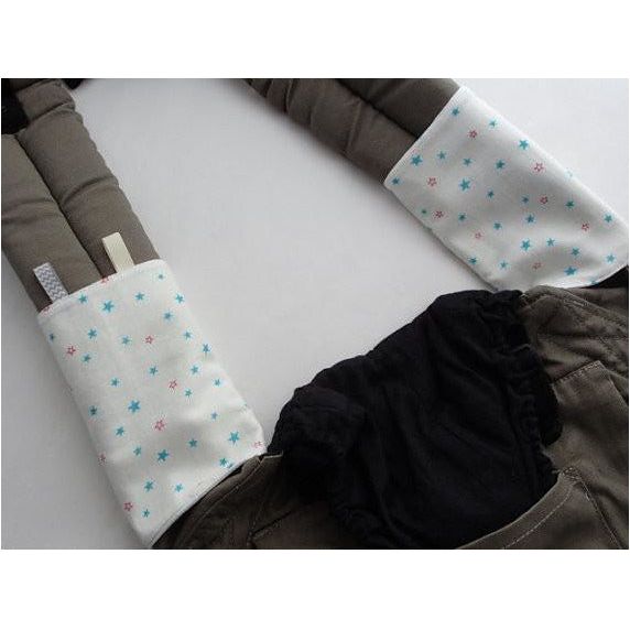 Jinglebib Drool Pad - White Teal Stars | Little Baby.