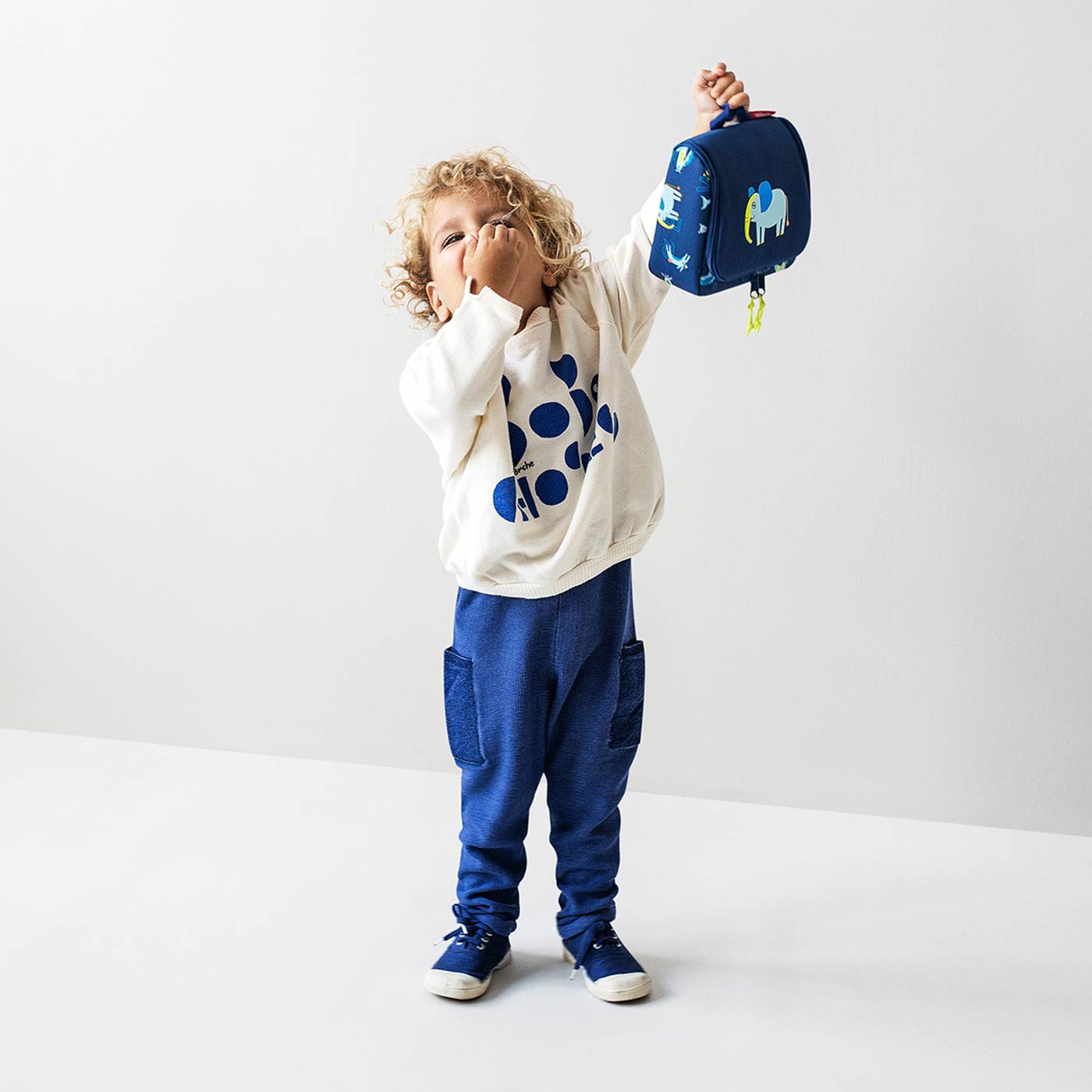 Reisenthel Toiletbag S Kids ABC Friends Blue | Little Baby.