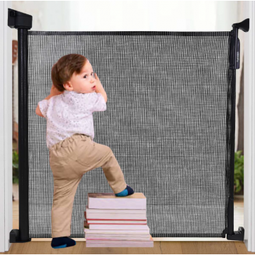 Lucky Baby Smart System™ Retractable Gate - Black