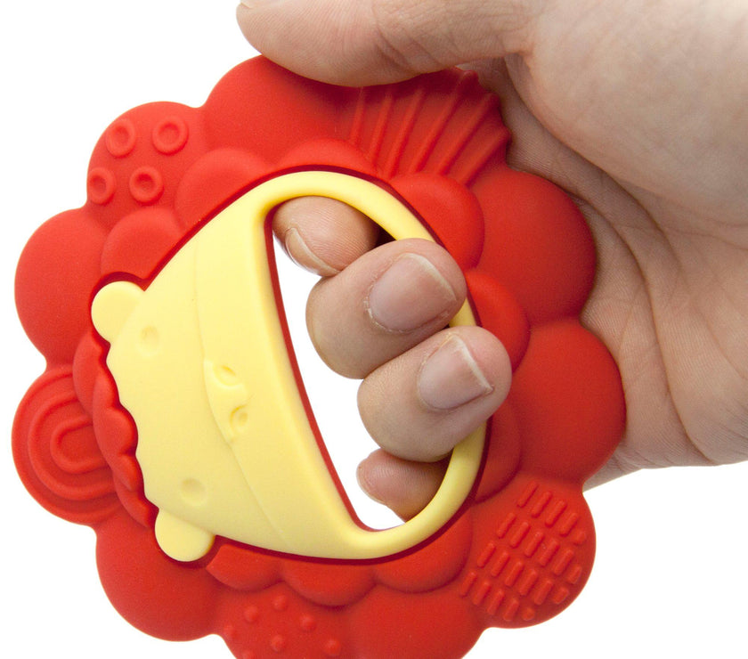 Marcus & Marcus Sensory Teether - Marcus | Little Baby.