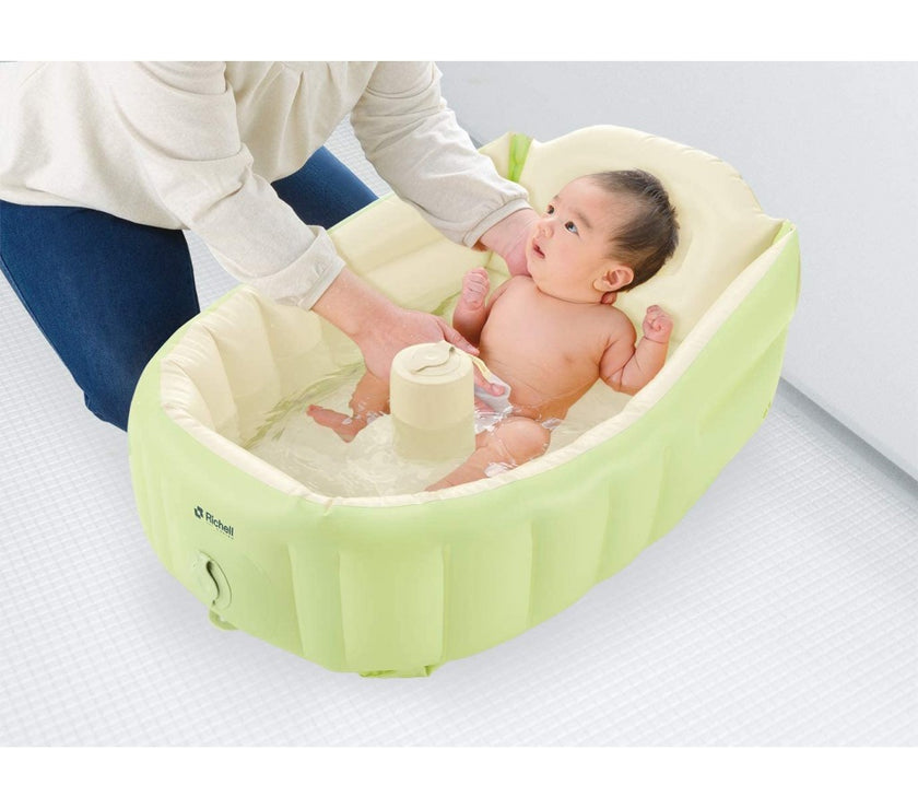 Richell Soft Baby Bath