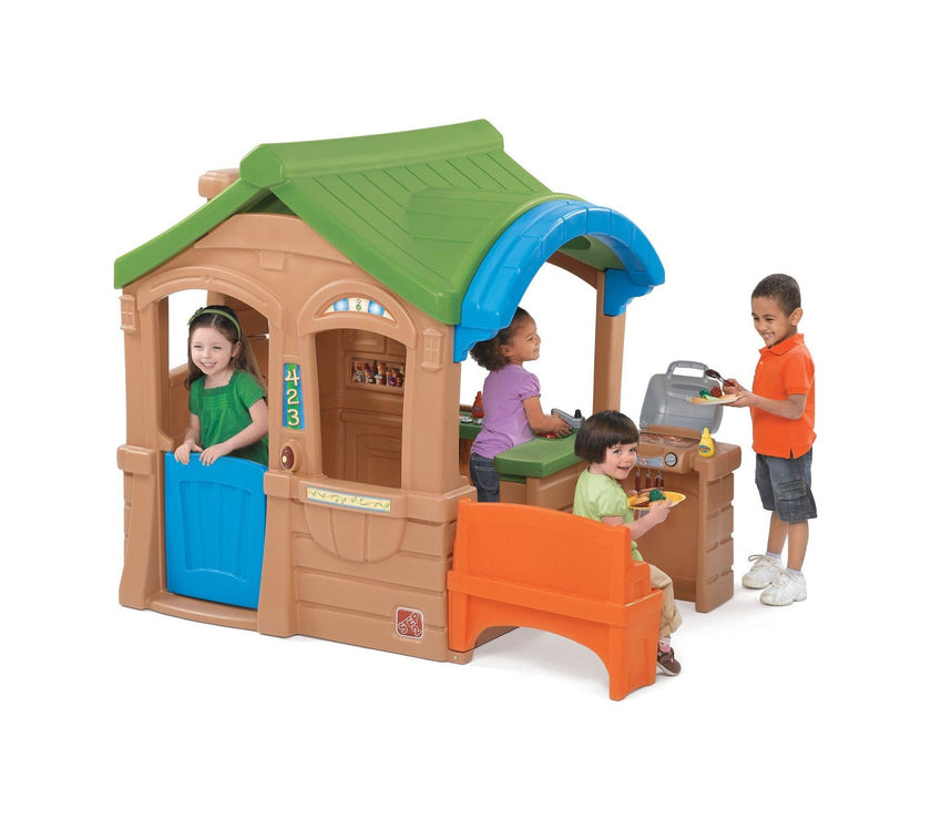 Step 2 Gather & Grille Playhouse™ | Little Baby.
