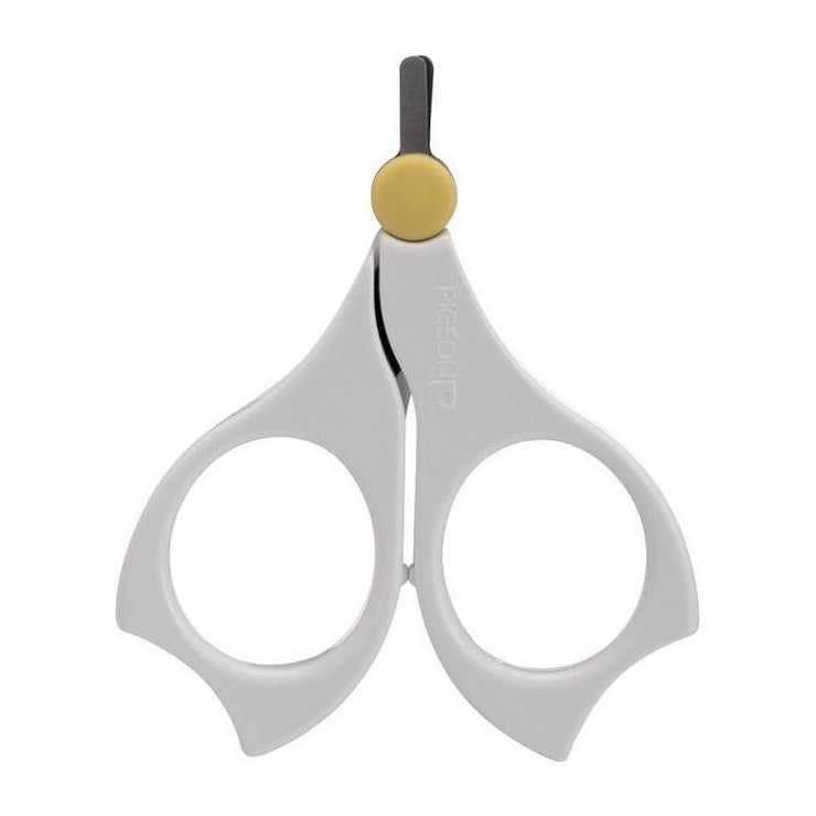 Pigeon Safety Nail Scissors (Newborn) | Little Baby.