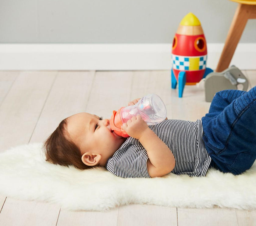B.Box Sippy Cup (Lemon) - The Classic Old Straw | Little Baby.